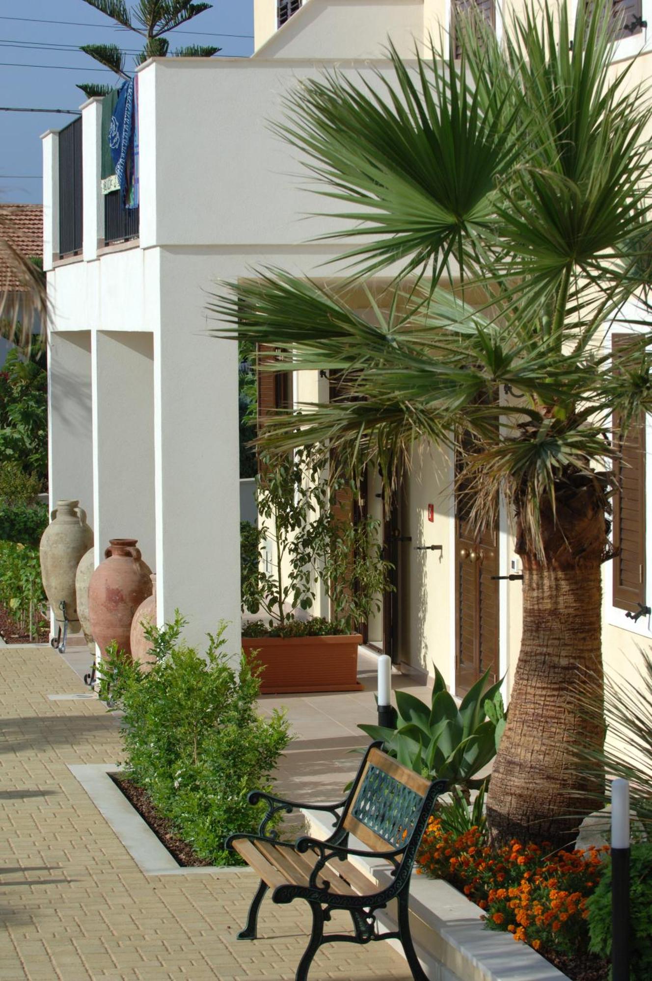 Residence Casa Del Mar Sicilia Marina di Modica Exteriör bild