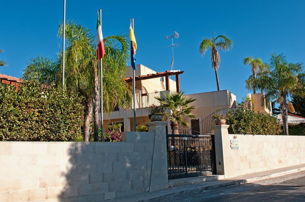 Residence Casa Del Mar Sicilia Marina di Modica Exteriör bild