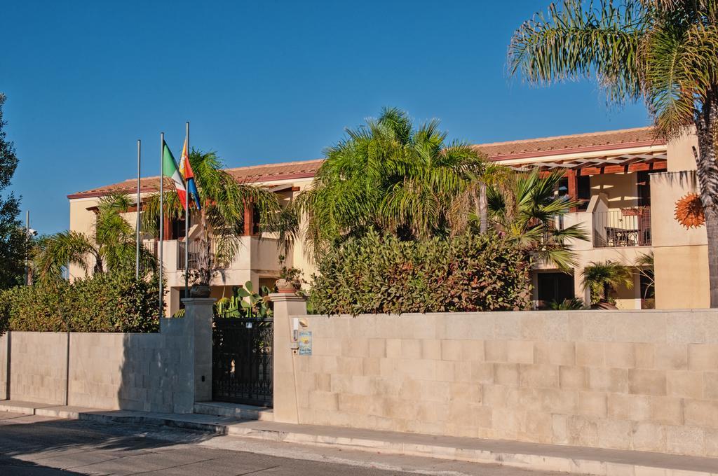 Residence Casa Del Mar Sicilia Marina di Modica Exteriör bild