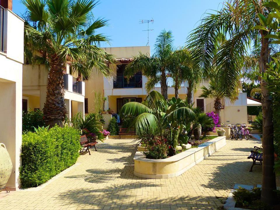 Residence Casa Del Mar Sicilia Marina di Modica Exteriör bild